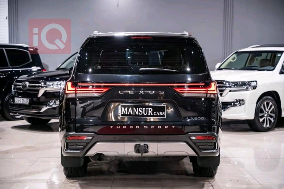 Lexus LX